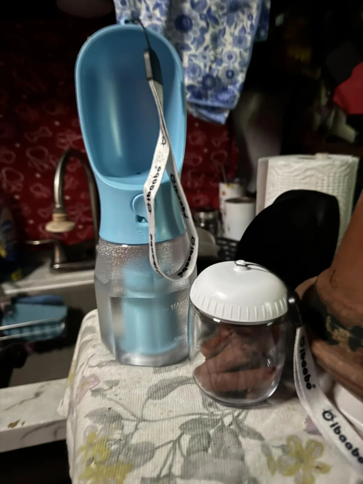 Customer photo of the blue bottle and separate dry-food cup